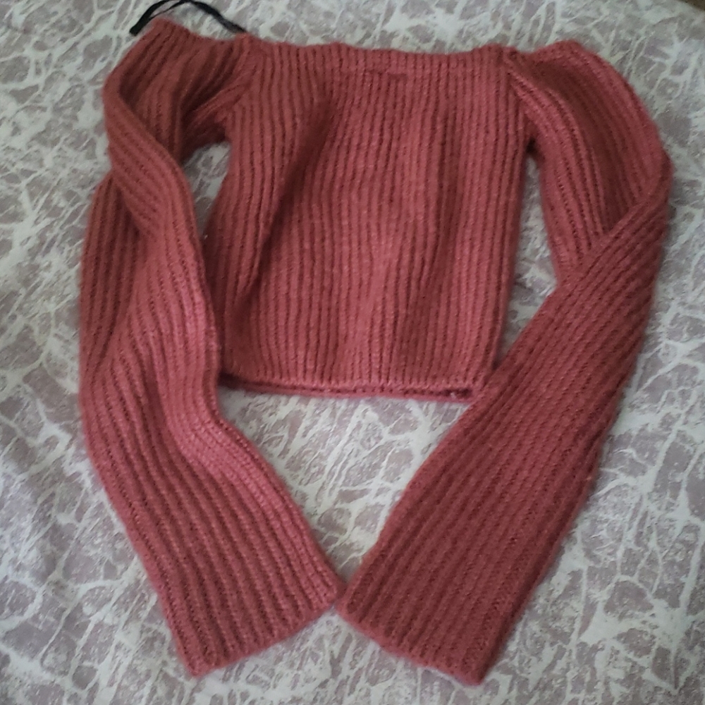 Crop sweater